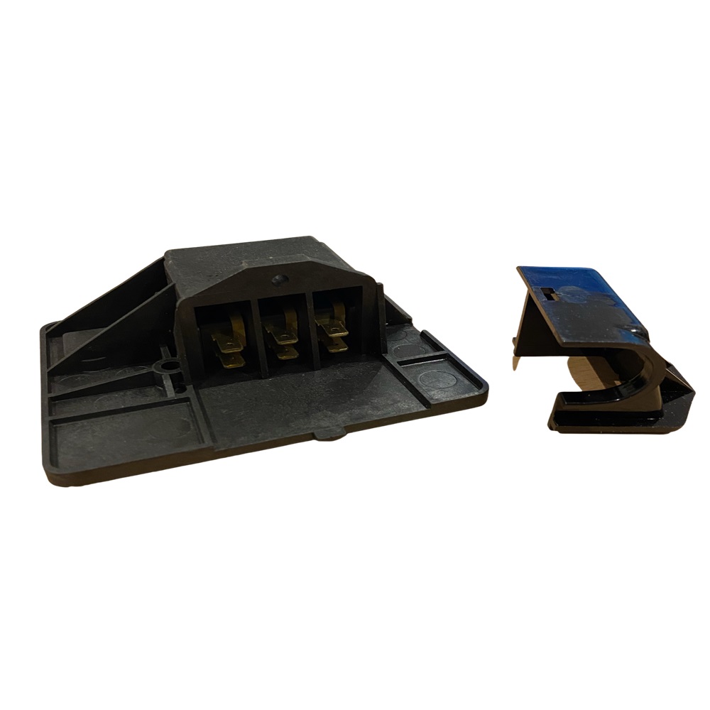 Saunier Duval 52338 Shield Microswtch Saunier Duval 52338 Shield Microswtch - Image 1